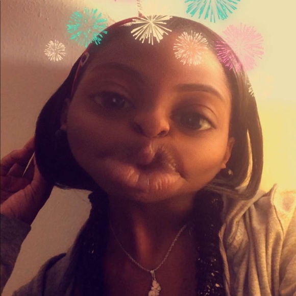 Meet your Posher, Mani - Picture 5 of 8